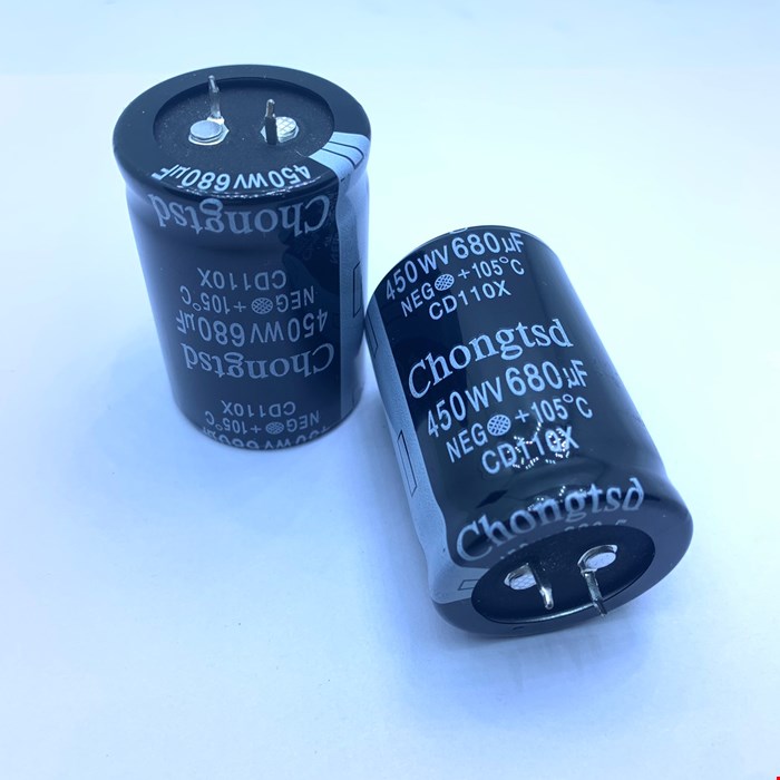 خازن680uf/450v